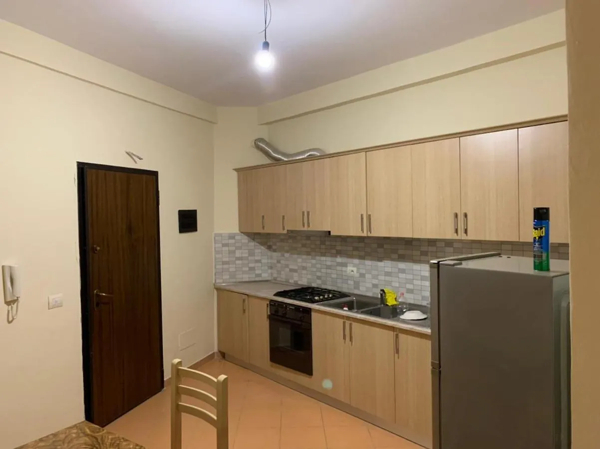 فلورا Sole Apartment 0*,