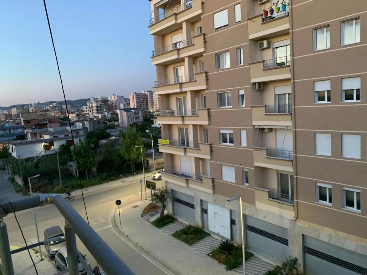 فلورا Sole Apartment 0*,  ألبانيا